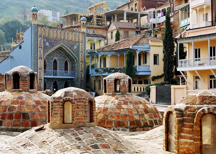 2Br Apartment In The Heart Of Old Tbilisi